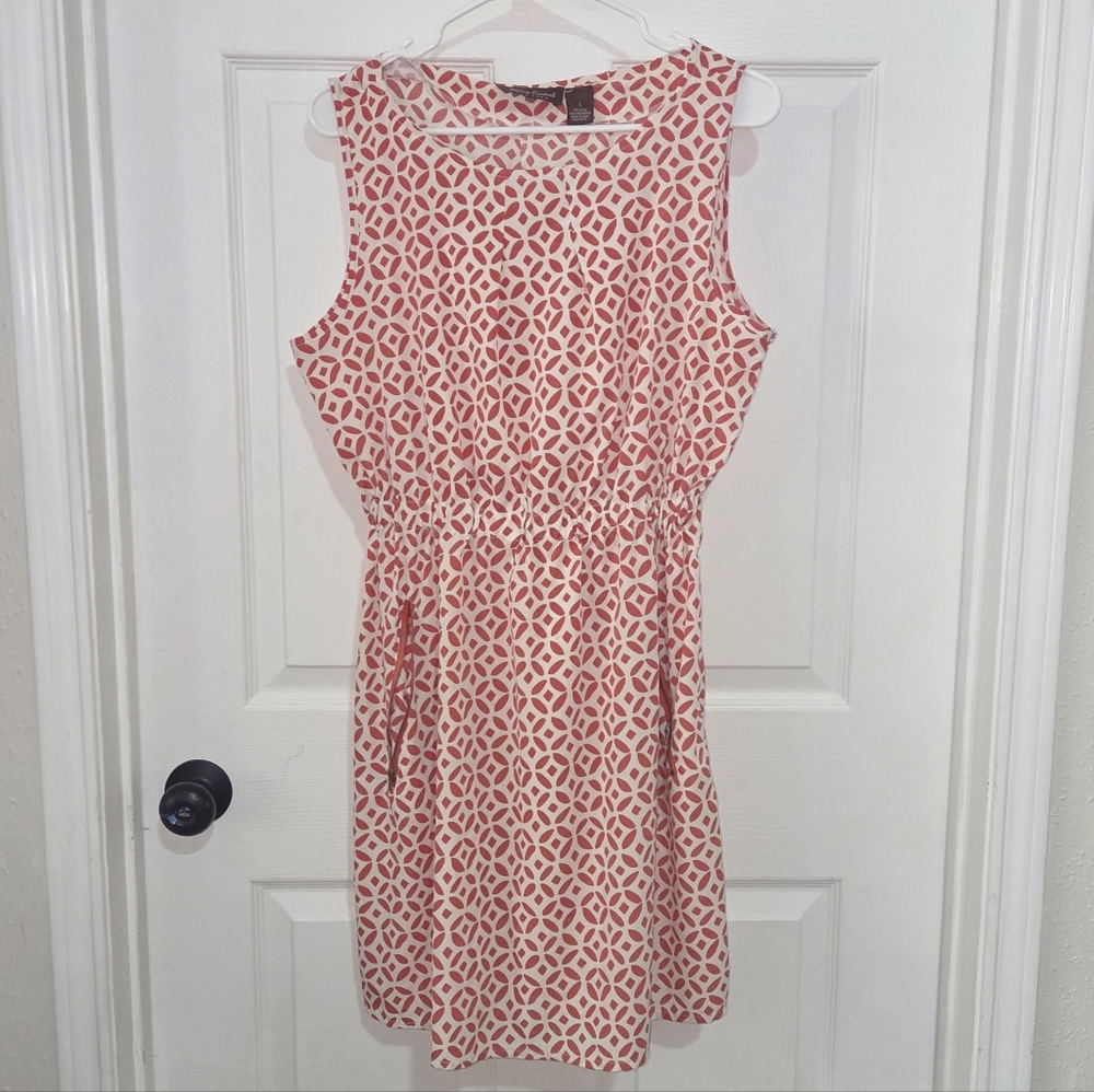Sleeveless Pink Patterned Elastic-Waist Mini Dress